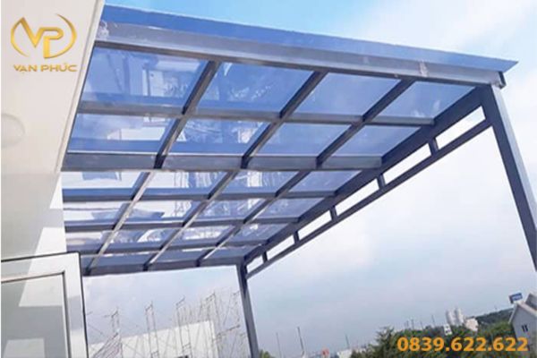 Ứng dụng của mái nhựa lấy sáng tại Tiền Giang trong xây dựng